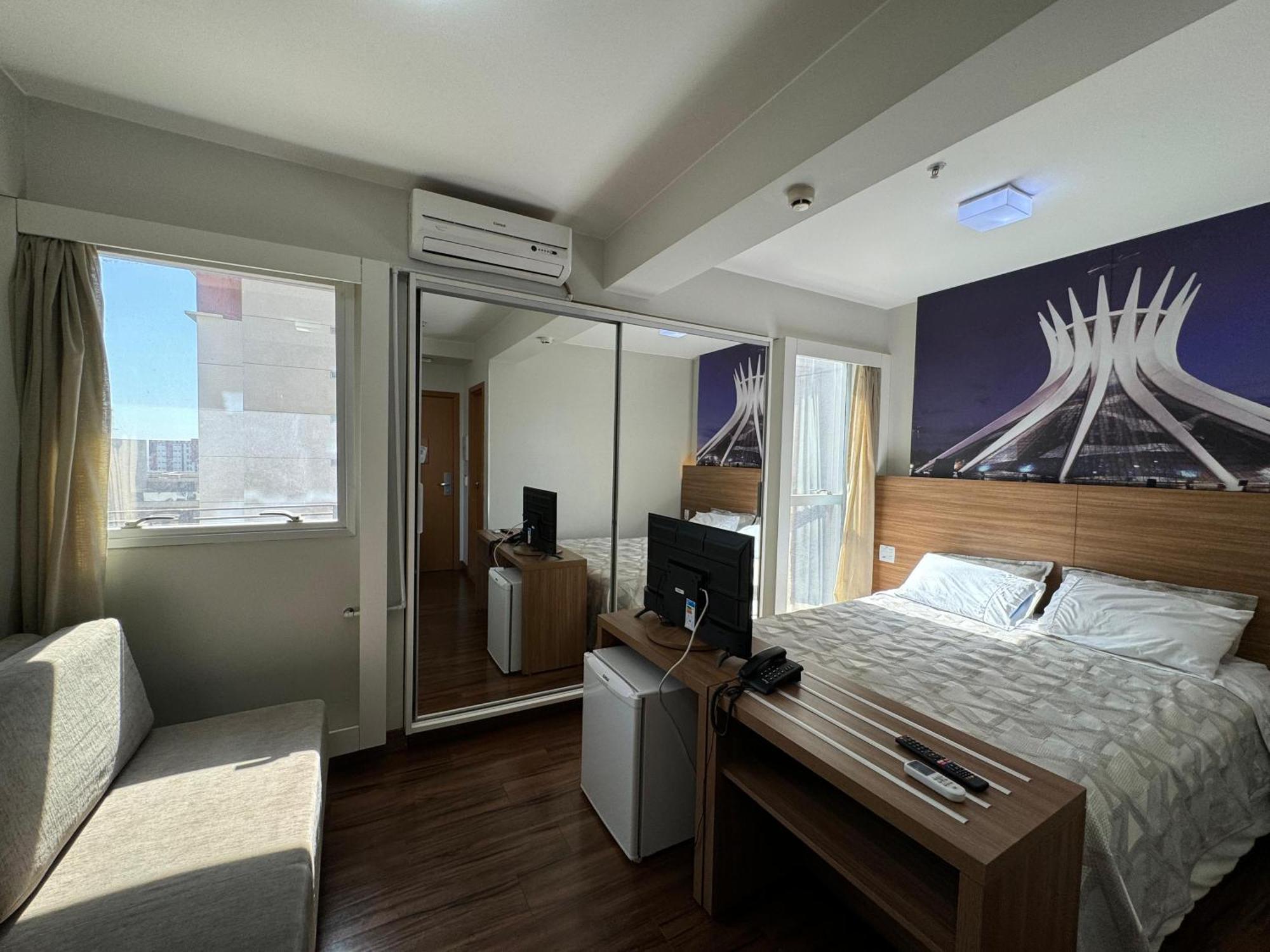 Em S4 Apartahotel *