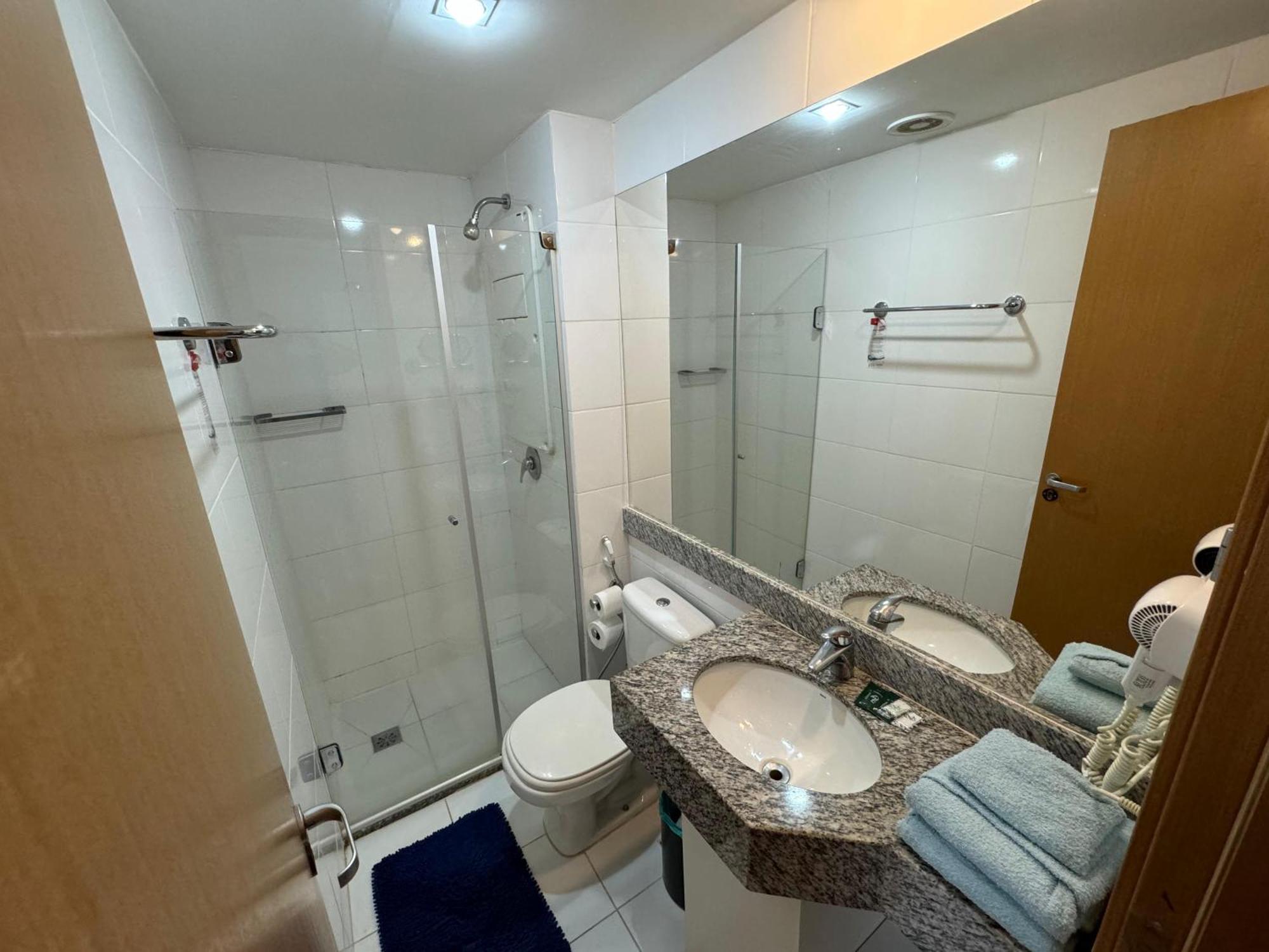 Em S4 Aparthotel